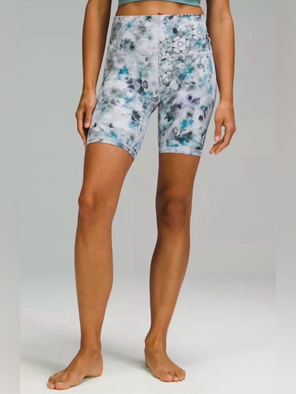 lululemon Align high-rise short 8" and Align tank set in Kaleidofloral Multi - Picture 4 of 4